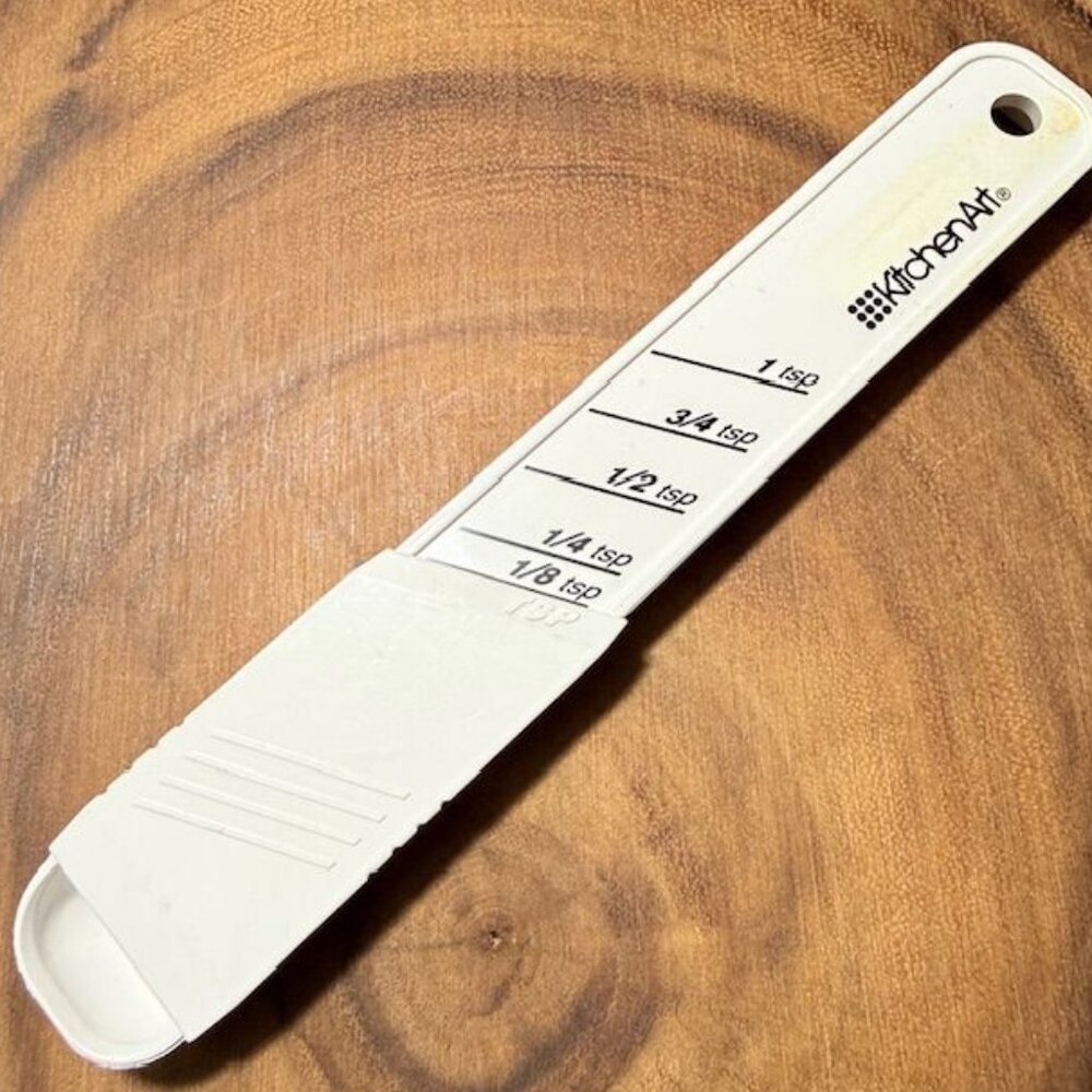 Vintage KitchenArt All-In-On Sliding TSP Measuring Spoon